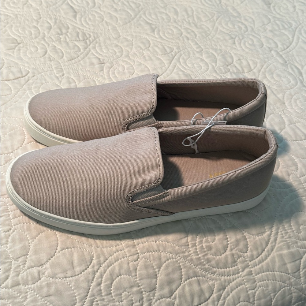 NWT Casual Slip-On Sneakers